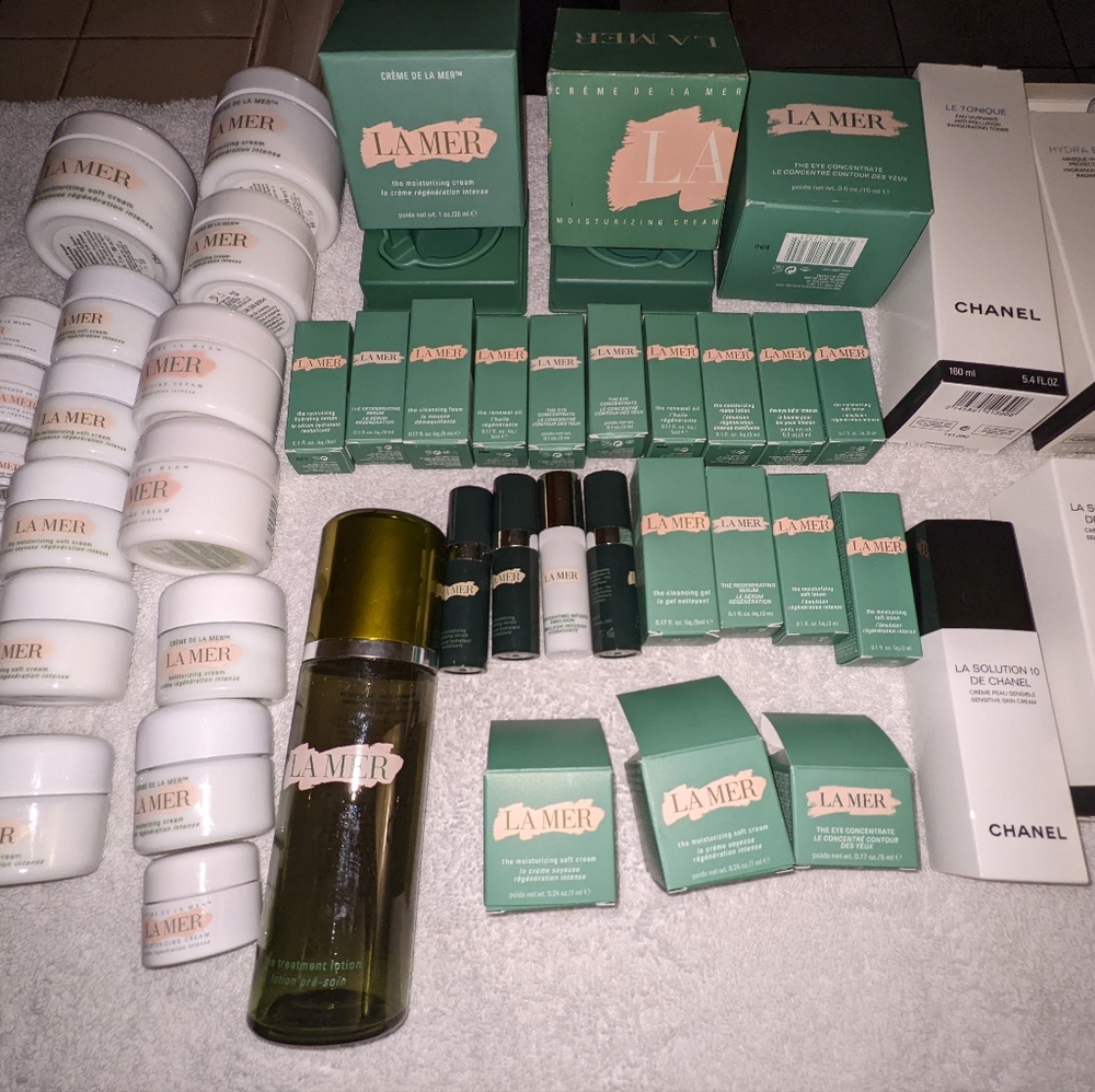 EMPTY La Mer boxes and containers
